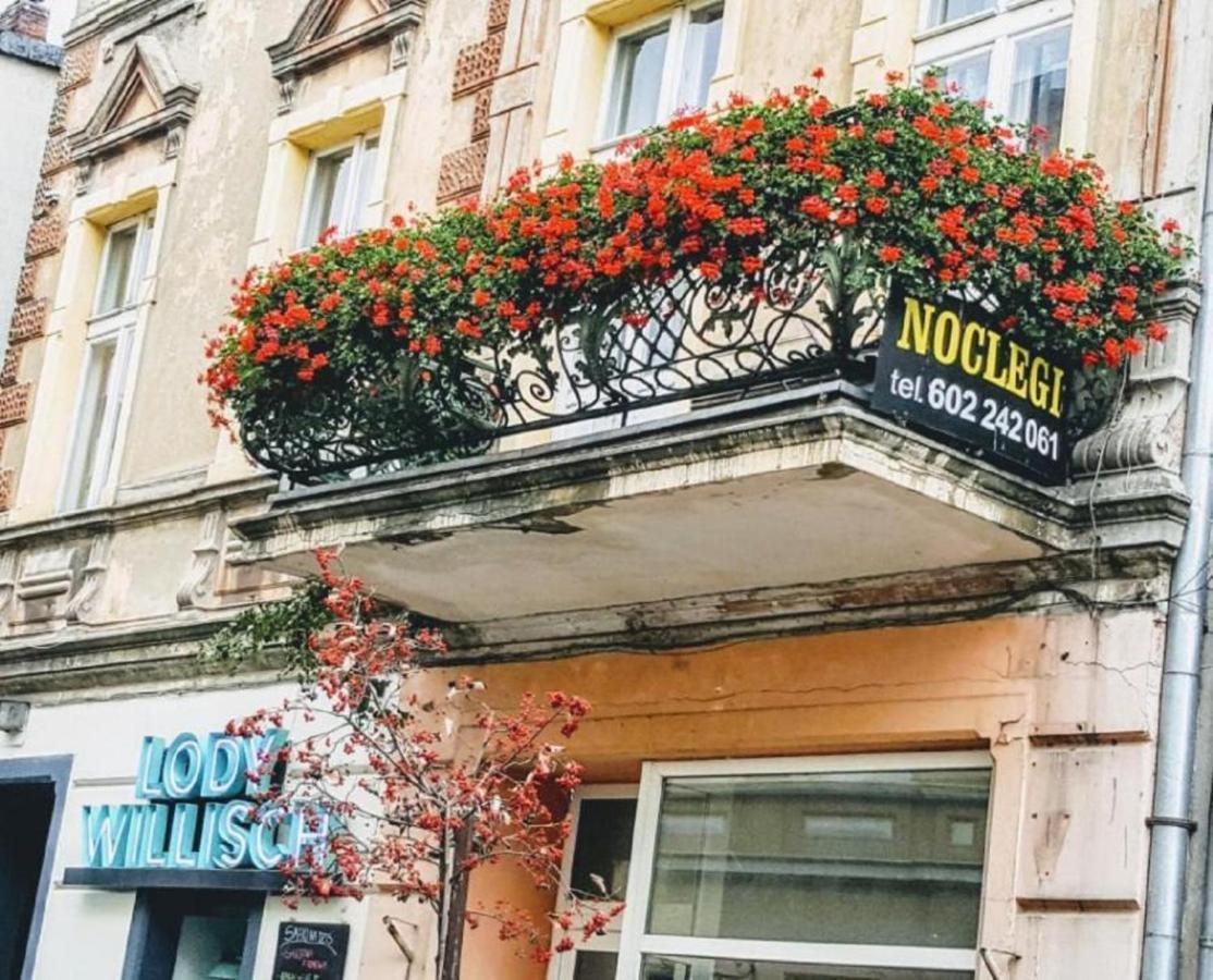 Stara Kamienica Apartman Żnin Kültér fotó